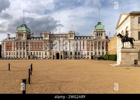 Bâtiment de l'Admiralty à l'angle nord-est à côté de la parade des gardes à cheval de Londres Banque D'Images