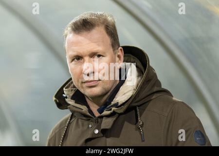 Venlo, pays-Bas. 02 février 2024. VENLO, 2-2-2024, Stade de Koel, pays-Bas Keukenkampioendivisie saison de football 2023/2024. VVV - Jong PSV. Rick Kruys entraîneur VVV avant le match VVV - Jong PSV crédit : Pro Shots/Alamy Live News Banque D'Images