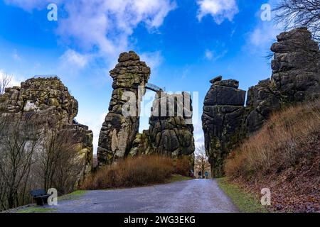 Die Externsteine, eine Sandstein Felsformtation, im Teutoburger Wald, BEI Horn-Bad Meinberg, Kreis Lippe, NRW, Deutschland, Externsteine *** l'Externsteine, une formation rocheuse de grès, dans la forêt de Teutoburg, près de Horn Bad Meinberg, district de Lippe, NRW, Allemagne, Externsteine Banque D'Images