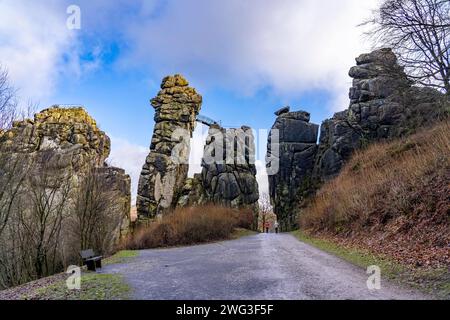 Die Externsteine, eine Sandstein Felsformtation, im Teutoburger Wald, BEI Horn-Bad Meinberg, Kreis Lippe, NRW, Deutschland, Externsteine *** l'Externsteine, une formation rocheuse de grès, dans la forêt de Teutoburg, près de Horn Bad Meinberg, district de Lippe, NRW, Allemagne, Externsteine Banque D'Images