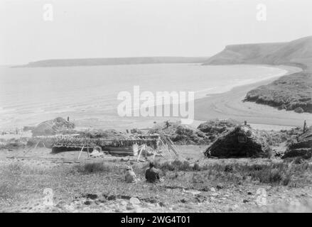 À Nash Harbor, Nunivak, Alaska, c1929. Banque D'Images