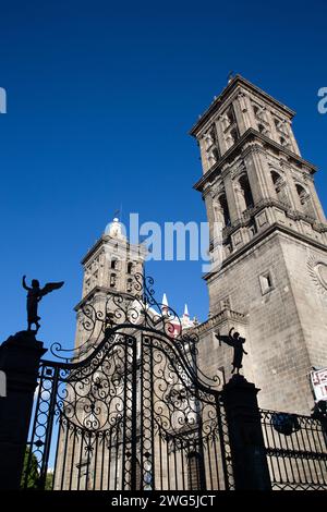 Figures d'ange, Cathédrale notre-Dame de l'Immaculée conception (1649), Centre historique, site du patrimoine mondial de l'UNESCO, Puebla, État de Puebla, Mexique Banque D'Images