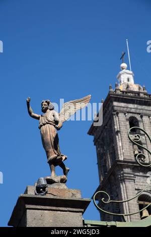 Figures d'ange, Cathédrale notre-Dame de l'Immaculée conception (1649), Centre historique, site du patrimoine mondial de l'UNESCO, Puebla, État de Puebla, Mexique Banque D'Images