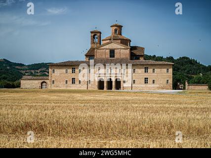 Ducal Barco, pavillon de chasse, couvent et Churchof Saint Jean Baptiste et résidence d'été pour les ducs d'Urbino. Urbania, Pesaro et Urbino prov Banque D'Images