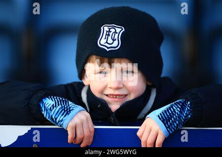 Dens Park, Dundee, Royaume-Uni. 3 février 2024. Scottish Premiership football, Dundee versus Heart of Midlothian ; Dundee fan Credit : action plus Sports/Alamy Live News Banque D'Images