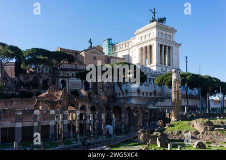 Le centre historique de Rome (Forum Romanum et monument Victor Emmanuele II) Banque D'Images