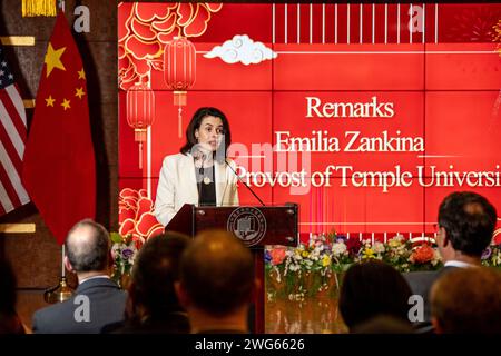 New York, États-Unis. 31 janvier 2024. Emilia Zankina, vice-prévôt de Temple pour l'engagement mondial, prend la parole lors d'un événement commémorant le 45e anniversaire de la remise par l'Université Temple d'un doctorat honorifique en droit au vice-premier ministre chinois Deng Xiaoping, au Consulat général de Chine à New York, aux États-Unis, le 31 janvier 2024. POUR ALLER DE L'AVANT AVEC «l'initiative chinoise d'échange d'éducation crée des opportunités pour la jeunesse américaine, disent les chercheurs» crédit : Winston Zhou/Xinhua/Alamy Live News Banque D'Images