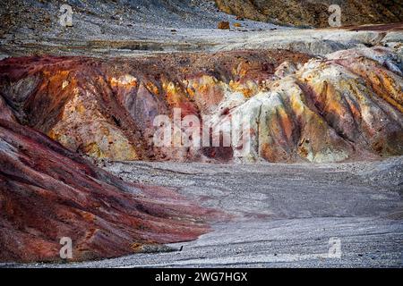 Formations géologiques multicolores à Rio Tinto, Huelva Banque D'Images