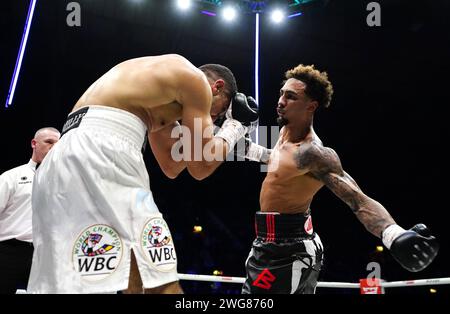 Ben Whittaker (à droite) en action contre Khalid Graidia dans le combat poids-lourds à l'OVO Arena Wembley, Londres. Date de la photo : Samedi 3 février 2024. Banque D'Images