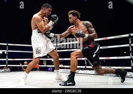 Ben Whittaker (à droite) en action contre Khalid Graidia dans le combat poids-lourds à l'OVO Arena Wembley, Londres. Date de la photo : Samedi 3 février 2024. Banque D'Images