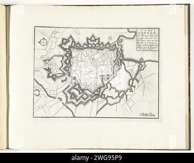 Plan de Yperen, ca. 1693-1696, 1693 - 1696 imprimer carte des renforts pour la ville flamande d'Yperen. Fait partie de la première partie de l'œuvre imprimée : le Théâtre de la Guerre, dans les pays-Bas, publié en 1696. Cette partie contient 25 planches avec des plans (de Sébastien le Prestre, Seigneur de Vauban) de villes fortes et forteresses renommées dans la guerre de neuf ans aux pays-Bas. Titre et inscriptions en français. Imprimeur : Francepublisher : Paris papier gravure cartes des villes. Forteresse Ypereren Banque D'Images