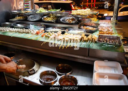 Brochettes Midnight Street Food en Malaisie Banque D'Images