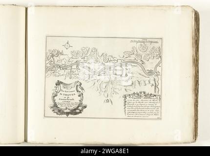 Carte des environs de Trier, ca. 1702, 1702 - 1703 imprimer carte de la région entre Trèves et Sarbourg sur la Moselle. Plaque n° 127 dans l'ouvrage imprimé composé d'un total de 276 planches numérotées de villes fortes et forteresses renommées dans le contexte de la guerre de succession d'Espagne. Pour la plupart, ces documents ont été copiés dans les archives françaises anonymes : dans les Forces de l'Europe et dans : le Théâtre de la Guerre, dans les pays-Bas, tous deux publiés à l'origine par Nicolas de fer à Paris (1693-1697) dans le cadre de la guerre de neuf ans. Titre et inscriptions dans l'album en français. pri Banque D'Images