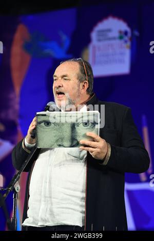 Jaipur, Inde. 03 février 2024. L'historien William Dalrymple prend la parole lors d'une session du Jaipur Literature Festival à Jaipur, Rajasthan, Inde, le 3 février 2024. (Photo de Vishal Bhatnagar/NurPhoto) crédit : NurPhoto SRL/Alamy Live News Banque D'Images