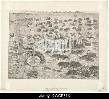 Bataille de Nieuwpoort, 1600, 1600 imprimer bataille de Nieuwpoort. La Staatse et les armées espagnoles se battent sur la plage près de Nieuwpoort, le 2 juillet 1600. En bas à gauche un cartouche ovale décoré avec les bannières espagnoles capturées et une inscription en latin, incluant la ville de Nieuwpoort. Avec des inscriptions d'incidents et de noms dans la performance en latin. Les figures du spectacle sont écrites au stylo. Le titre découpé en français et collé au-dessus de la série. Bataille de gravure / gravure sur papier du nord des pays-Bas (+ forces terrestres) Nieuwpoort (Belgique) Banque D'Images