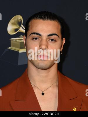 Beverly Hills, États-Unis. 03 février 2024. Mergui arrive au Pre-GRAMMY Gala & GRAMMY Salute to Industry Icons qui se tient à l'Hôtel Beverly Hilton le 3 février 2024 à Beverly Hills, CA. © Tammie Arroyo/AFF-USA.com crédit : AFF/Alamy Live News Banque D'Images