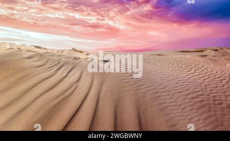 Lancelin Sand Dunes au coucher du soleil, Lancelin, Australie occidentale, Australie Banque D'Images