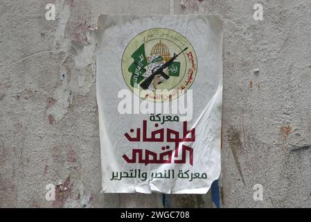 Beyrouth, Liban. 03 février 2024. Affiches vues au camp palestinien de Shatila, Beyrouth, Liban, le 3 2024 février. (Photo Elisa Gestri/Sipa USA) crédit : SIPA USA/Alamy Live News Banque D'Images