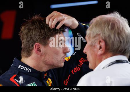 Max Verstappen (NED) de Red Bull Racing et Helmut Marko de Red Bull Racing lors du Grand Prix de formule 1 du Japon 2023 Banque D'Images