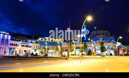 Une vue nocturne depuis Bolu, Turquie Banque D'Images