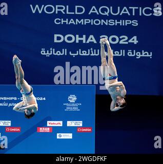 Doha, Qatar. 04 février 2024. Jules Bouyer et Alexis Jandard, de France, en compétition dans le 3m. Springboard Sinchronised hommes lors des 21e Championnats du monde de natation au Vieux Port de Doha à Doha (Qatar), le 04 février 2024. Crédit : Insidefoto di andrea staccioli/Alamy Live News Banque D'Images