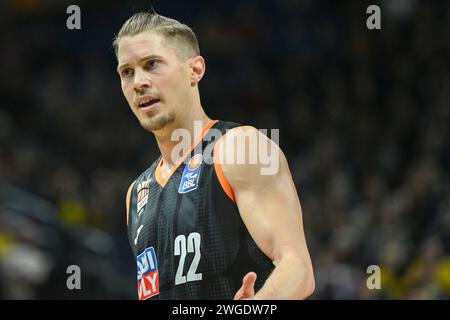 Berlin, Deutschland 04. Februar 2024 : 1. BBL - 2023/2024 - Alba Berlin vs. Ratiopharm Ulm im Bild : Thomas Klepeisz (Ratiopharm Ulm) Banque D'Images