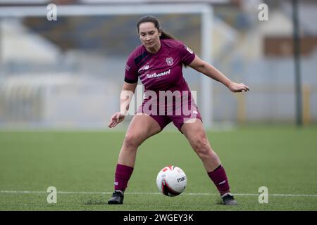 Barry, Royaume-Uni. 4 février 2024. Siobhan Walsh de Cardiff City Women lors du Genero Adrian Premier Match entre Barry Town United Women et Cardiff City Women au Jenner Park Stadium à Barry le 4 février 2024. Cette image ne peut être utilisée qu'à des fins éditoriales. Usage éditorial uniquement. Crédit : Ashley Crowden/Alamy Live News Banque D'Images