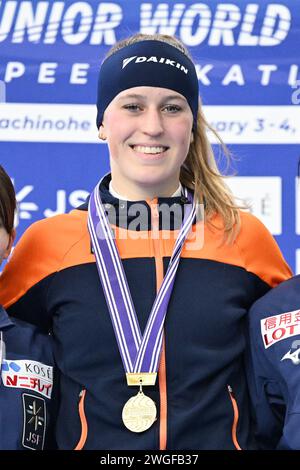 Aomori, Japon. Crédit : MATSUO. 4 février 2024. Meike Veen (NED) Patinage de vitesse : coupe du monde junior ISU Patinage de vitesse 2023/24 cérémonie de remise des prix du 1500m junior féminin à la YS Arena Hachinohe à Aomori, Japon. Crédit : MATSUO .K/AFLO SPORT/Alamy Live News Banque D'Images
