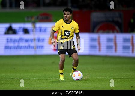 Heidenheim an Der Brenz, Allemagne. 02 février 2024. Fussball, Spieltag 20, Bundesliga, saison 2023/2024, 1.FC Heidenheim gegen Borussia Dortmund AM 02.02.2024 à Heidenheim. UBz : 22 Ian Maatsen, Borussia Dortmund. Crédit : dpa/Alamy Live News Banque D'Images