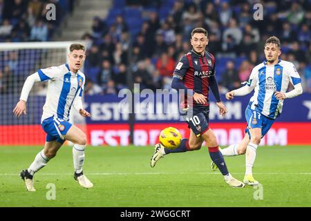 Barcelone, Espagne. 04 février 2024. Pablo Martinez (10 ans) de Levante vu lors du match de LaLiga 2 entre Espanyol et Levante au Stage Front Stadium de Barcelone. (Crédit photo : Gonzales photo - Ainhoa Rodriguez). Banque D'Images