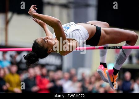 Weinheim, Deutschland. 02 février 2024. Ella Obeta (LG Eckental, Fauen, 10), Einzelbild, Einzelfoto, Aktion, action, 02.02.2024, Weinheim (Deutschland), Leichtathletik, réunion, Gala Hochsprung 2024 crédit : dpa/Alamy Live News Banque D'Images