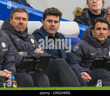 Londres, Royaume-Uni. 04th Feb, 2024- Chelsea v Wolverhampton Wanderers - premier League - Stamford Bridge. Mauricio Pochettino, gérant de Chelsea, et son équipe d'entraîneurs Jesus Perez (à droite) et Miguel D'Agostino (à gauche). Crédit photo : Mark pain / Alamy Live News Banque D'Images