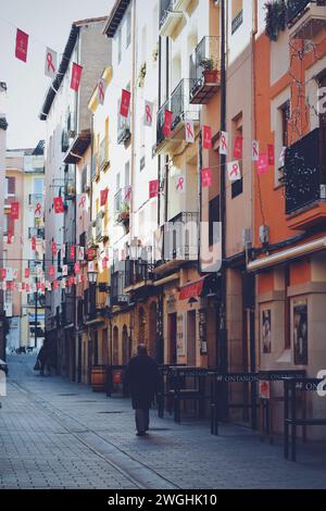 Rue centrale avec petites terrasses à Logroño à la Rioja, Espagne le 20 octobre 2021 Banque D'Images