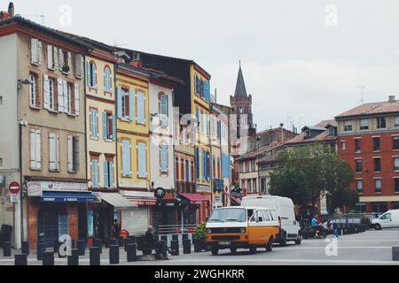 Petite place au centre de Toulouse en France, le 11 juin 2022 Banque D'Images