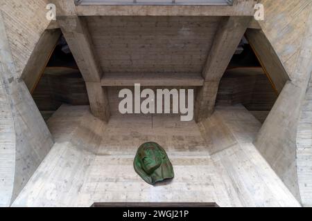 Intérieur du second Goetheanum, centre mondial du mouvement anthroposophique. Bâtiment conçu par Rudolf Steiner, situé au sommet de la colline Banque D'Images