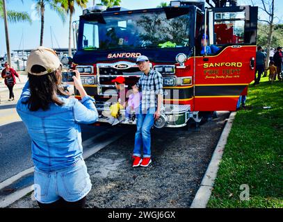 Une famille japonaise visite Sanford, Floride Banque D'Images