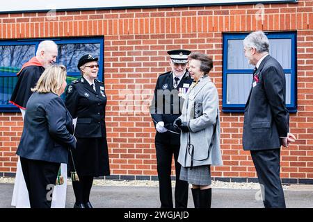 Devizes, Wiltshire 5 février 2024. La Princesse Royale, commandant en chef (Jeunesse), préparée John Ambulance, ouverture de la nouvelle unité d'intervention communautaire du Wiltshire à Devizes, Wiltshire 5 février 2024 crédit : John Rose Photography/Alamy Live News Banque D'Images