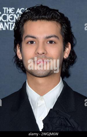 Xolo Mariduena BEI der Verleihung der 51. Saturn Awards 2024 à Los Angeles Marriott Burbank Airport Hotel. Burbank, 04.02.2024 *** Xolo Mariduena lors de la présentation des Saturn Awards 51 2024 au Los Angeles Marriott Burbank Airport Hotel Burbank, 04 02 2024 Foto:xD.xStarbuckx/xFuturexImagex saturn 4235 Banque D'Images