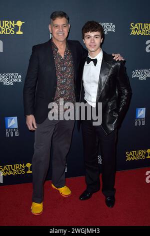 Don Mancini und Zackary Arthur BEI der Verleihung der 51. Saturn Awards 2024 à Los Angeles Marriott Burbank Airport Hotel. Burbank, 04.02.2024 *** Don Mancini et Zackary Arthur lors de la présentation des Saturn Awards 51 2024 au Los Angeles Marriott Burbank Airport Hotel Burbank, 04 02 2024 Foto:xD.xStarbuckx/xFuturexImagex saturn 4282 Banque D'Images