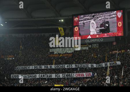 Roma, Italie. 05th Feb, 2024. Foto Alfredo Falcone/LaPresse 05 Febbraio 2024 - Roma, Italia - sport, calcio - Roma vs Cagliari - Campionato Italiano di calcio Serie A TIM 2023/2024 - Stadio Olimpico di Roma. Nella foto : striscione Foto Alfredo Falcone/LaPresse 05 février 2024 Rome, Italie - sport, football - Roma vs Cagliari - Championnat italien de football Serie A 2023/2024 - Olimpic Stadium &#Xee;n Rome. Dans la photo : Banner Credit : LaPresse/Alamy Live News Banque D'Images