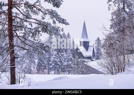 Chapelle Holmenkollen, Oslo, Norvège, après une chute de neige fraîche Banque D'Images