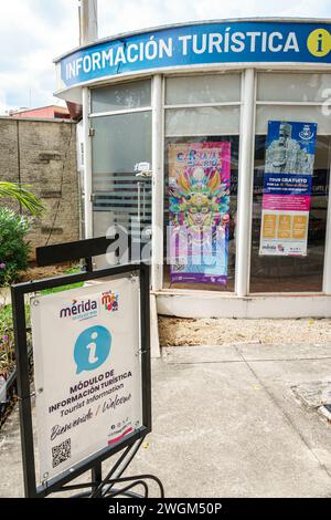 Merida Mexico, Zona Paseo Montejo Centro, centre d'information touristique des visiteurs, signe d'information, promotion de la publicité, ext extérieur Banque D'Images