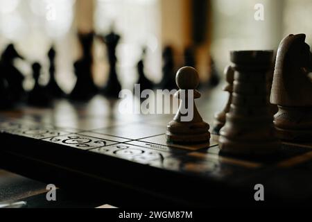 Pièces d'échecs oubliées Banque D'Images