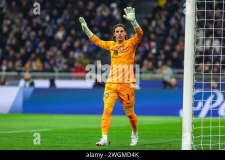 Milan, Italie. 04th Feb, 2024. Yann Sommer du FC Internazionale fait des gestes lors du match de football de Serie A 2023/24 entre le FC Internazionale et le Juventus FC au stade Giuseppe Meazza. Score final, Inter 1 | 0 Juventus. Crédit : SOPA images Limited/Alamy Live News Banque D'Images