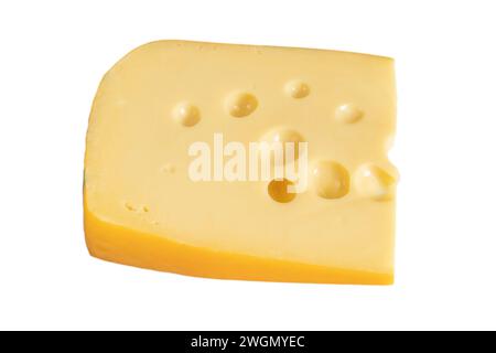 tranche d'emmental, gros plan, isolé sur fond blanc Banque D'Images