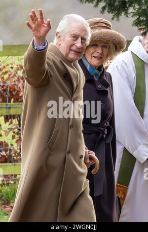 Pic daté du 4 février montre les dernières images du roi Charles et de la reine Camilla à l'église de Sandringham, Norfolk avant le diagnostic de cancer. Banque D'Images