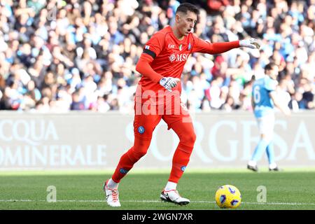 Pierluigi Gollini de la SSC Napoli regarde pendant le match de série A entre la SSC Napoli et Hellas Vérone au Stadio Maradona le 4 février 2023 à Naples, Italie . Banque D'Images