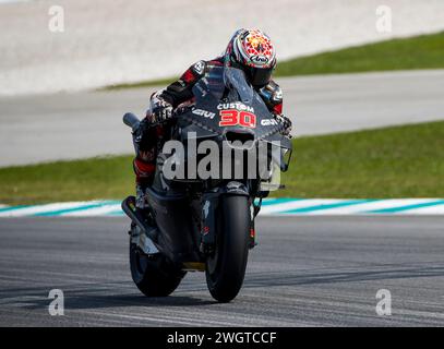 Kuala Lumpur, Malaisie. 06th Feb, 2024. Le pilote japonais Takaaki Nakagami de LCR Honda en action lors des essais officiels du MotoGP de Sepang sur le circuit international de Sepang. (Photo de Wong Fok Loy/SOPA images/SIPA USA) crédit : SIPA USA/Alamy Live News Banque D'Images