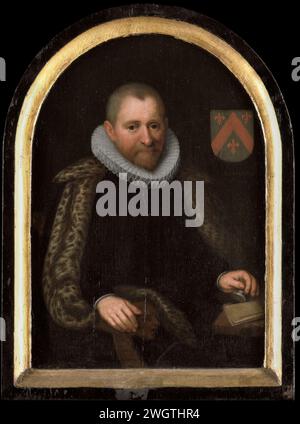 Portrait de Gerrit Willemsz van Schoterbosch (v. 1538-1611), Cornelis Engelsz (attribué à), v. 1620 peinture Portrait de Gerrit Willemsz. Van Schoterbosch (v. 1538-1611). Coupé en deux, assis dans une chaise, tourna le visage vers le spectateur. Devant une table sur laquelle repose un livre, un cachet dans la main gauche. En haut à droite l'écusson de la famille. Peut-être une copie de Cornelis Engelsz. À un original inconnu de 1605. FAIT PARTIE D'UN GROUPE DE PORTRAITS : SK-A-4753 / SK-A-4754 / SK-A-4776 / SK-A-4772 / SK-A-4771 / SK-A-4756 / SK-A-4757 / SK-A-4773 / SK-A-4758 / SK-A-4759 / SK-A-4775 ET SK-A-4774. Pays-Bas septentrional Banque D'Images