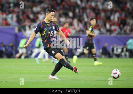 Doha, Qatar. 06th Feb, 2024. DOHA, QATAR - 06 FÉVRIER : Seung-hyun Jung de Corée du Sud passe la balle lors de la demi-finale de la Coupe d'Asie de l'AFC entre la Jordanie et la Corée du Sud au stade Ahmad Bin Ali le 6 février 2024 à Doha, Qatar. Crédit : MB Media solutions/Alamy Live News Banque D'Images